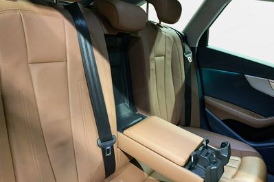 Audi A4 40 TFSI mHEV quattro S tronic
