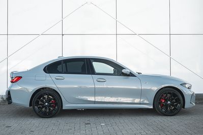 BMW Seria 3 330i xDrive M Sport