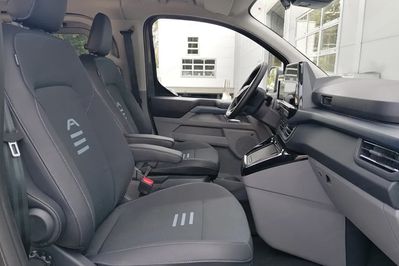 Ford Tourneo Custom 340 L2H1 Active PHEV CVT