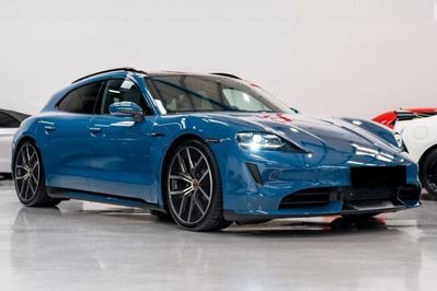 Porsche Taycan 4S Sport Turismo Black Edition