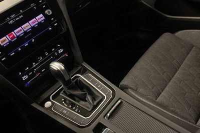 Volkswagen Passat 1.5 TSI DSG