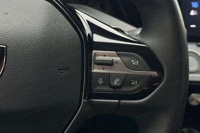 Peugeot 308 BlueHDi Active Pack S&S EAT8