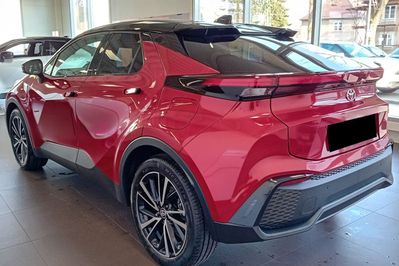 Toyota C-HR Executive 2.0 Plug-in Hybrid Dynamic Force