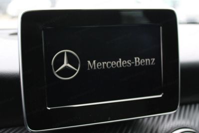 Mercedes GLA 180