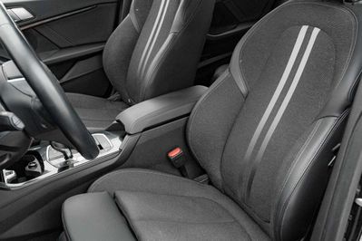 BMW Seria 2 218i Sport Line aut