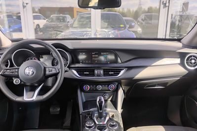 Alfa Romeo Stelvio Turbo Business Q4