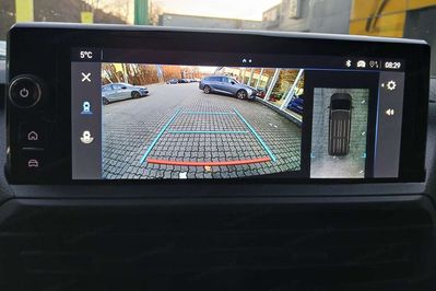 Opel Vivaro XL L2H1 Zabudowa Brygadowa Składana