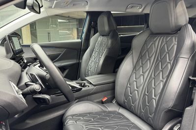 Peugeot 5008 PureTech Allure Pack S&S EAT8