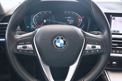 BMW Seria 3 318i