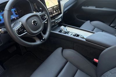 Volvo XC60 T6 Plug-In Hybrid AWD Plus Bright