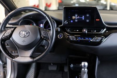 Toyota C-HR 1.8 Hybrid Style