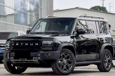 Jetour T2 2.0T 7DCT REAL TIME 4WD