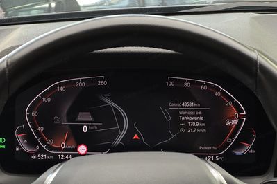BMW Seria 3 318i aut