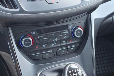 Ford Kuga 1.5 EcoBoost FWD Edition ASS