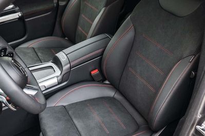 Mercedes GLB 200 AMG Line