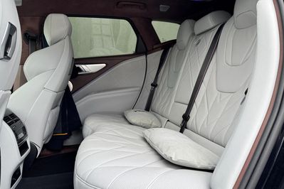 BMW XM PHEV sport-aut