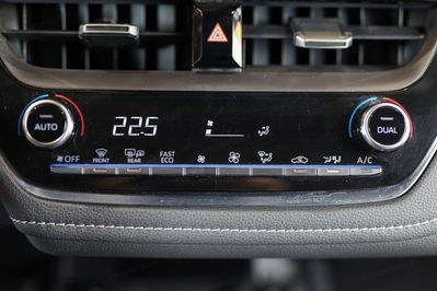 Toyota Corolla 2.0 Hybrid Trek