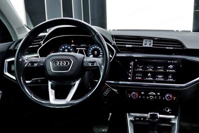 Audi Q3 35 TFSI mHEV S tronic