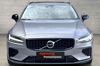 Volvo V60 T6 AWD Plug-In Hybrid Plus Dark