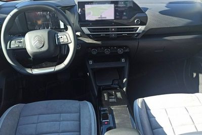 Citroen C4 Max EAT8 1.2 PureTech