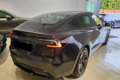 Tesla Model 3 Performance AWD