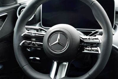 Mercedes Klasa C 220 d 4MATIC AMG Line