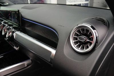 Mercedes GLB 220 4MATIC AMG Line