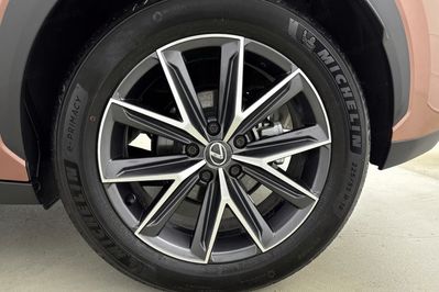 Lexus LBX Cool 1.5 Hybrid