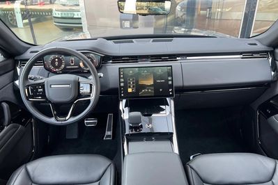 Land Rover Range Rover Sport D300 Dynamic HSE