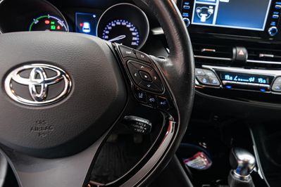 Toyota C-HR 2.0 Hybrid Executive