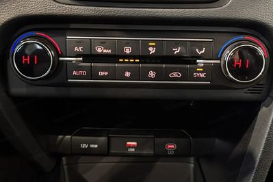 Kia XCeed 1.5 T-GDI M