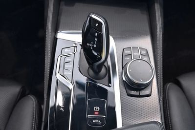 BMW Seria 5 520d xDrive M Sport