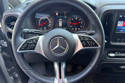 Mercedes Vito Tourer 116 CDI L1 Pro 9G-Tronic 447.701
