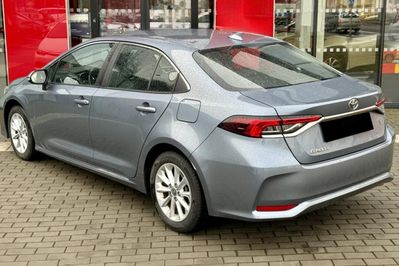 Toyota Corolla Comfort 1.5 benzyna
