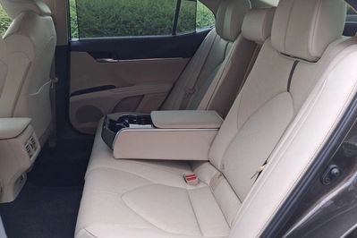Toyota Camry 2.5 Hybrid Executive Cvt