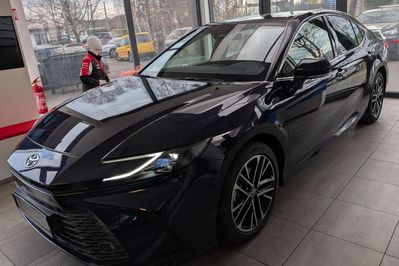 Toyota Camry Prestige 2.5 Hybrid Dynamic Force