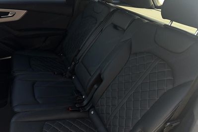 Audi Q7 55 TFSI quattro S Line