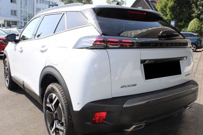 Peugeot 2008 Allure e-DCS 1.2 mHEV