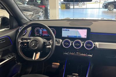 Mercedes GLB 200 mHEV AMG Line 7G-DCT