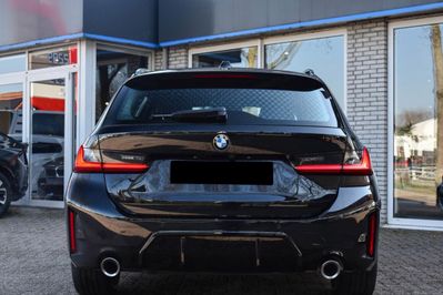 BMW Seria 3 Touring 318d M Sport