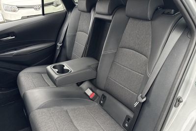 Toyota Corolla 1.8 Hybrid Comfort