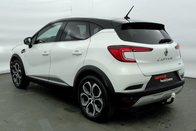 Renault Captur Intens 1.3 E-Tech EDC