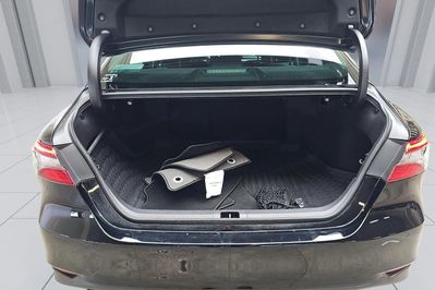 Toyota Camry 2.5 Hybrid Prestige