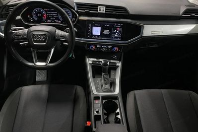 Audi Q3 35 TFSI mHEV S-Line S tronic