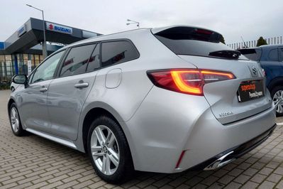 Suzuki Swace 1.8 Hybrid Premium Plus CVT