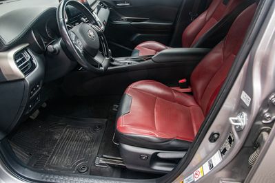 Toyota C-HR 1.8 Hybrid Style