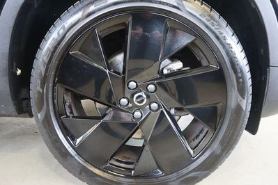 Volvo XC40 B4 Plus Black Edition