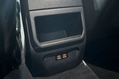 BMW Seria 1 118i Advantage