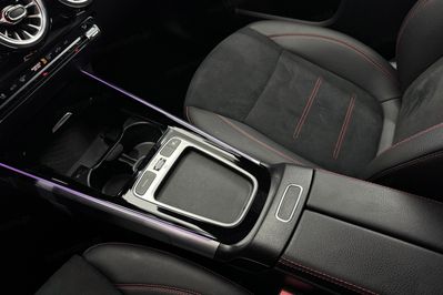 Mercedes GLB 200 mHEV AMG Line 7G-DCT