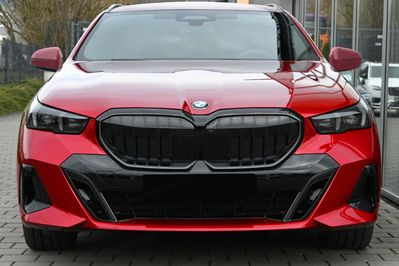 BMW Seria 5 Touring 520d xDrive M Sport